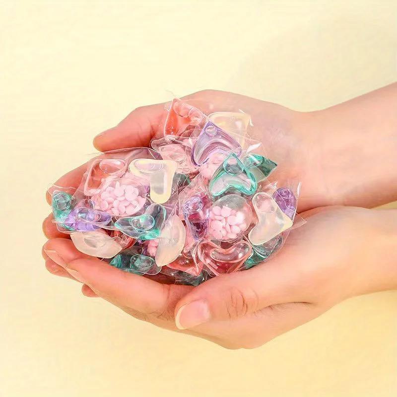laundry pods four in one laundry beads